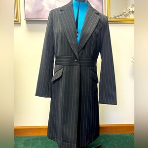 Awesome vintage Spiegel Black & White Pinstripe Skirt Suit SZ-10